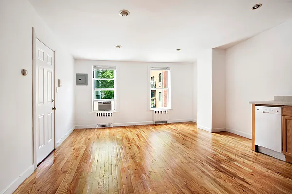 Rented by Compass | media 1