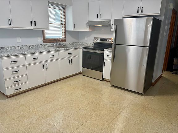 3rd image of 47 Rumney Rd Unit 2