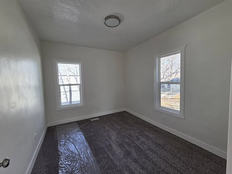 152 N 200th St W #A — Photo 13