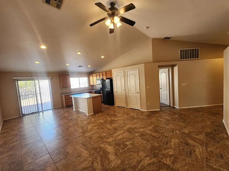 616 Seneca Ridge Ave — Photo 5