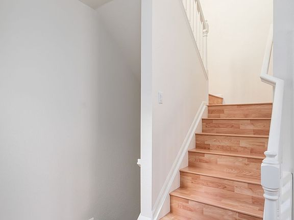 3rd image of 299 W Jamison Cir Unit 2