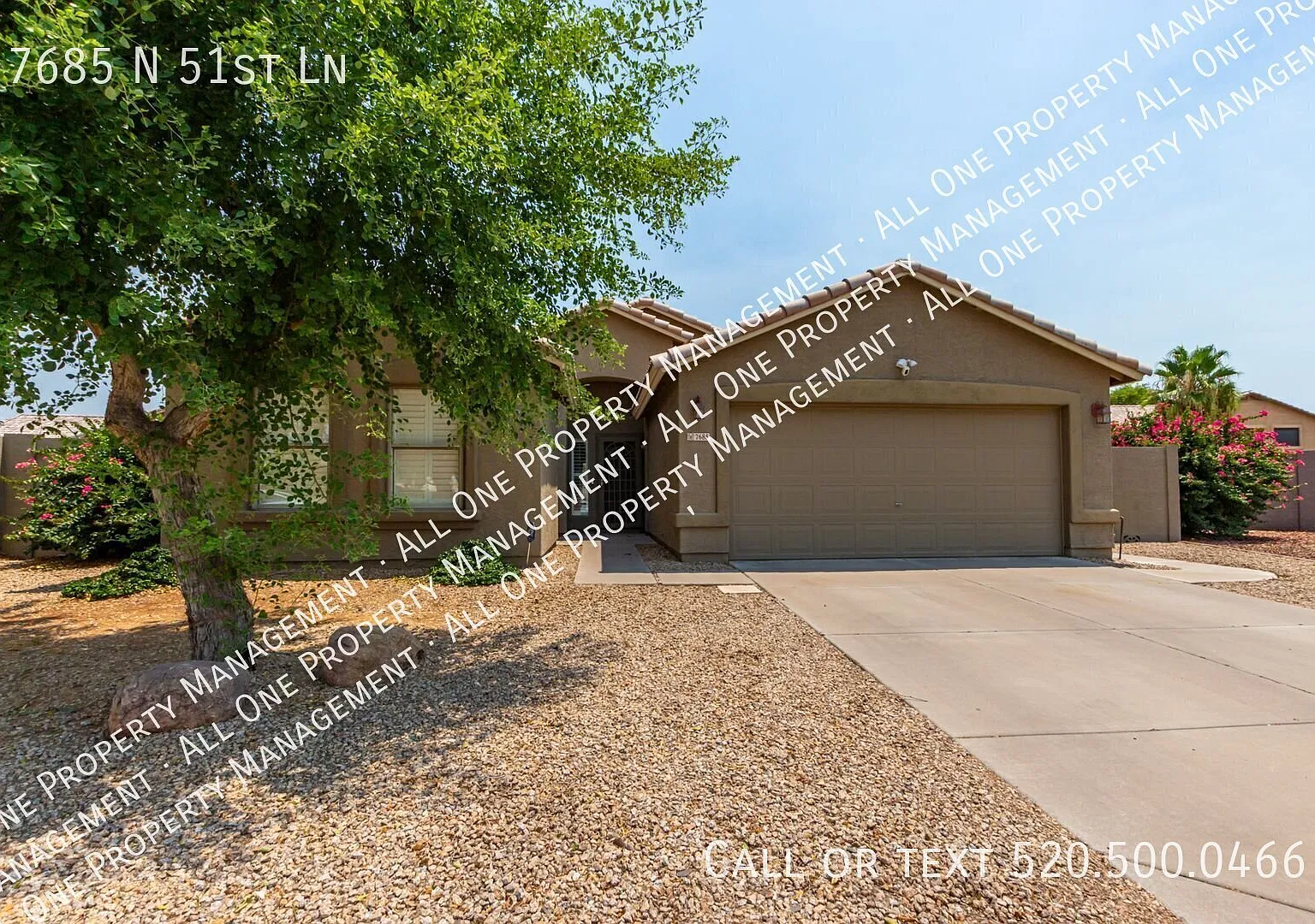 3 bedrooms and 2.5 baths on a Cul De Sac! — Photo 1