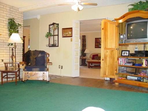 4th image of 2143 OAKWILD DR