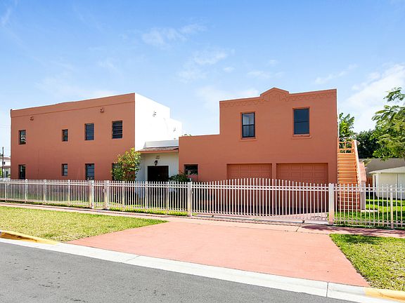 2nd image of 3790 Royal Palm Ave
