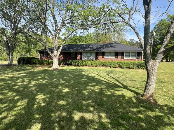 1302 Anderson St, Belton, SC 29627