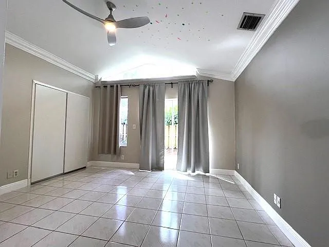 10110 NW 5th St — Photo 29