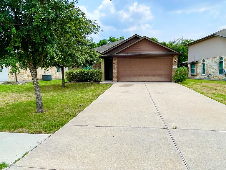 411 Purple Martin Ave — Photo 3