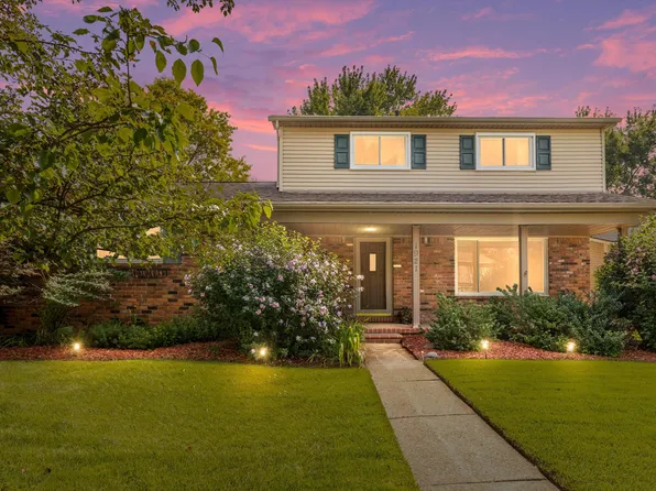 1921 Bellingham St, Canton, MI 48188