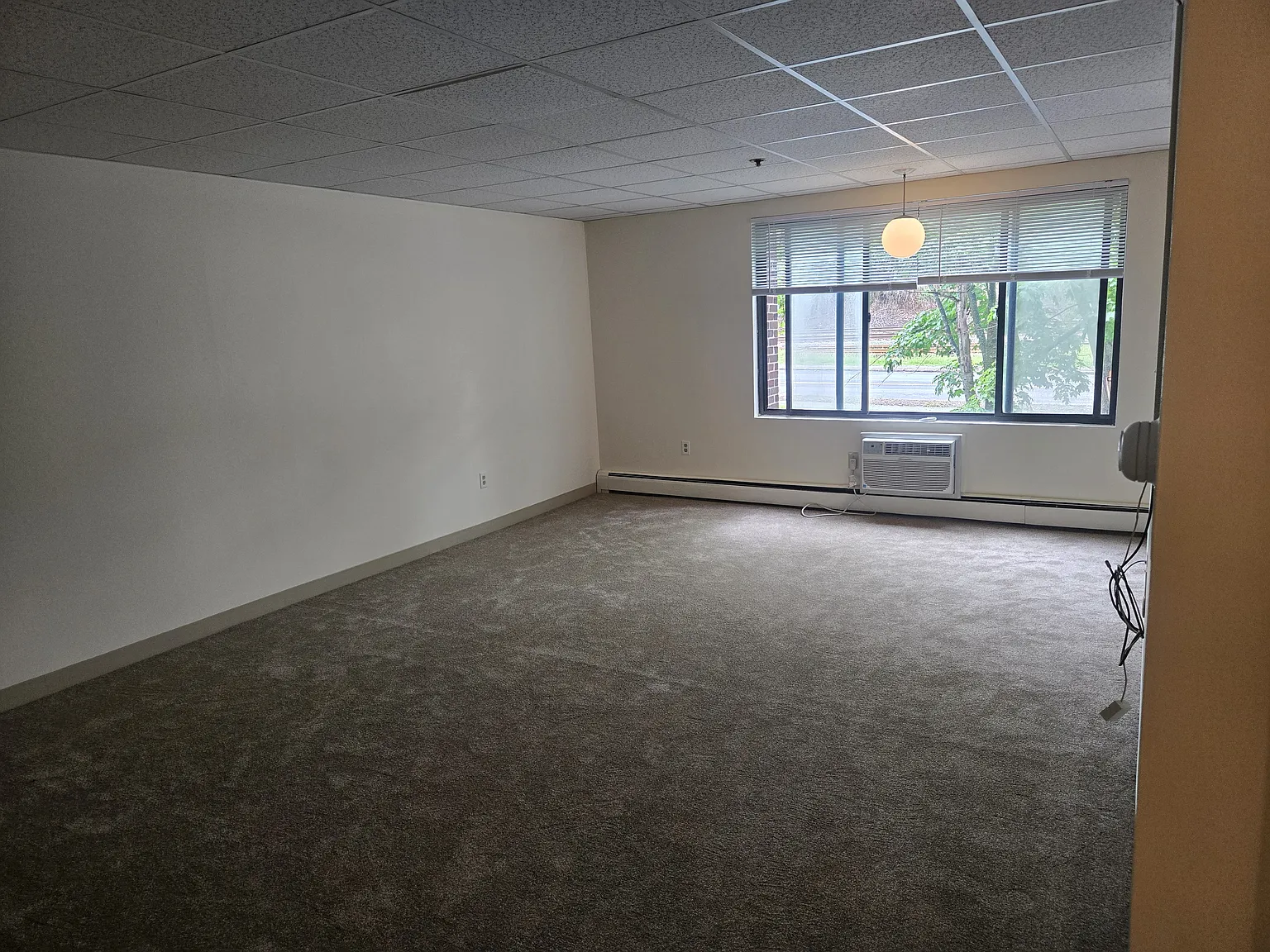 90 Sutton St — Photo 1