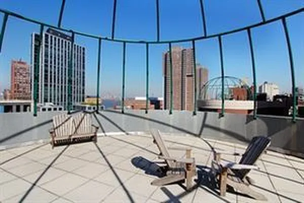 Sold by Douglas Elliman | media 18