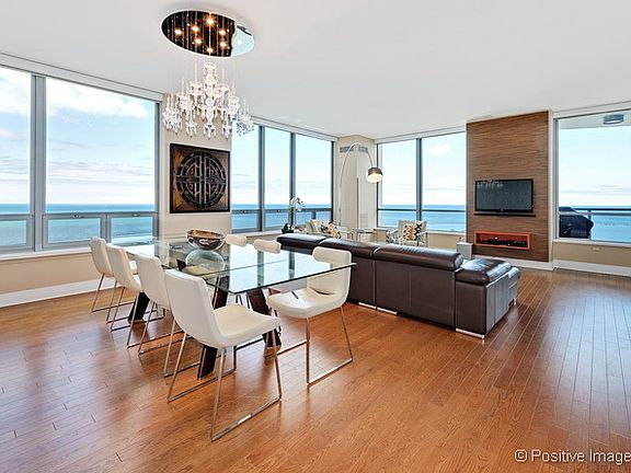 4th image of 600 N Lake Shore Dr APT 2911