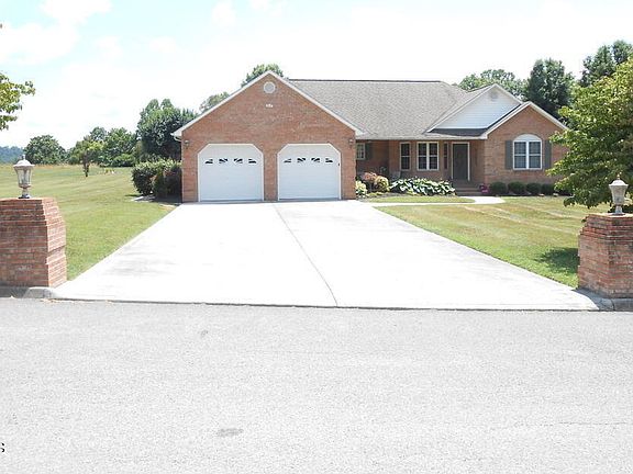 4th image of 145 Baxter Dr