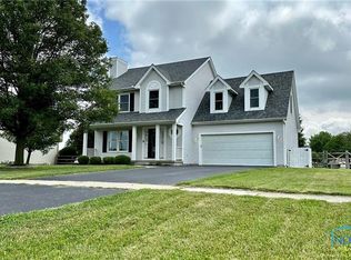 7241 Heller Rd, Whitehouse, OH 43571