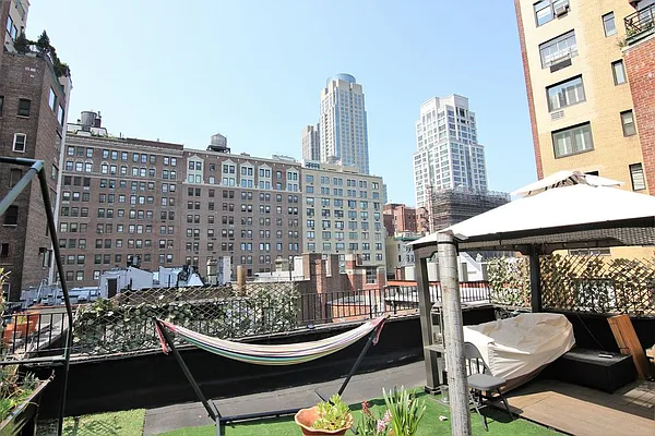 Rented by JK Dansar Corp | media 11