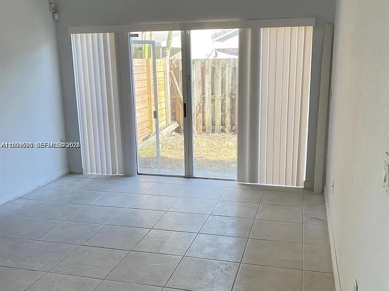 8784 SW 213th Ln — Photo 12