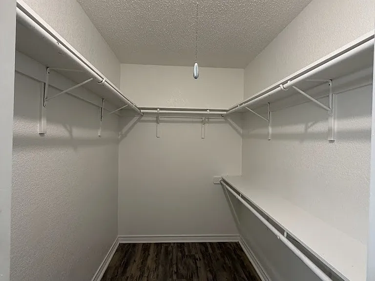 Le Montreaux Apartments — Photo 128