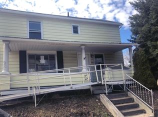 27 Hazleton St, Ashley, PA 18706