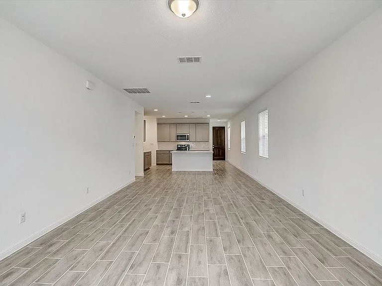 117 Lacey Oak Loop — Photo 8