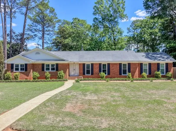 610 Summit Dr, Albany, GA 31707