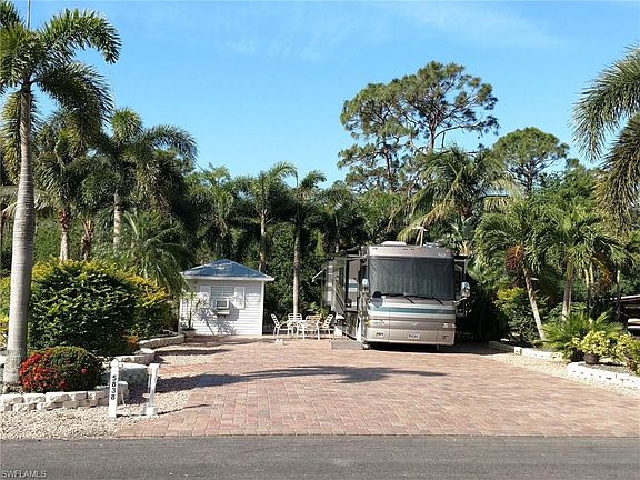 2nd image of 5838 Burrwood Ct