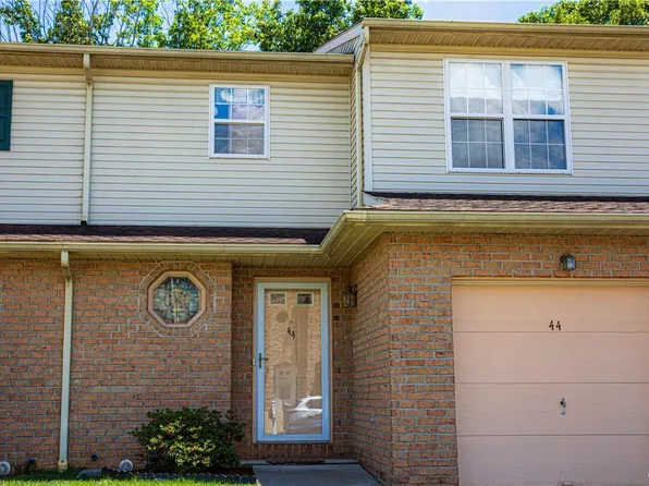 44 Freedom Ter, Easton, PA 18045