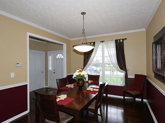 4th image of 6525 Briar Hill Ct