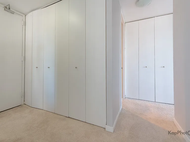 655 W Irving Park Rd #1417 — Photo 3