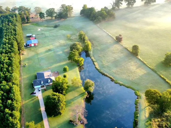 6919 Beaver Bend Rd, Gilmer, TX 75645