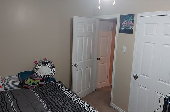 4th image of 10213 131a Ave NW