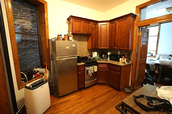 Rented by Best Apartments North Inc | media 11