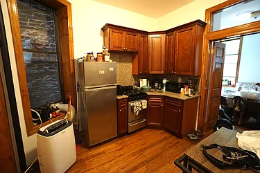 Rented by Best Apartments North Inc