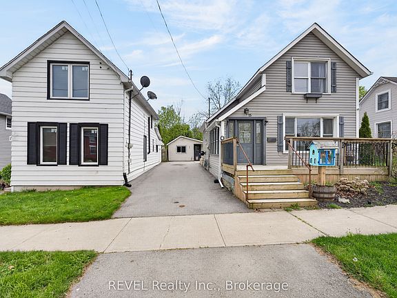 3rd image of 15 Phipps St