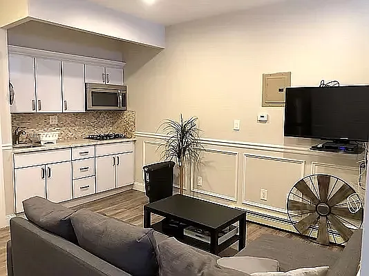 Rented by Compass | media 1