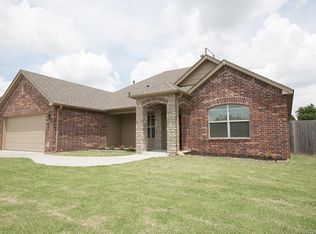 2016 E Queens St, Broken Arrow, OK 74012