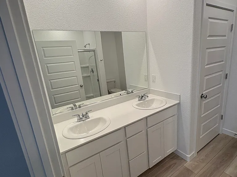1072 Silverado Way — Photo 10
