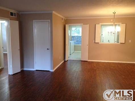 4th image of 7714 Royal Ln #210