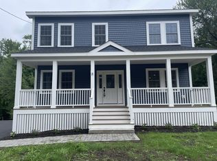 8 Farm St, Bellingham, MA 02019