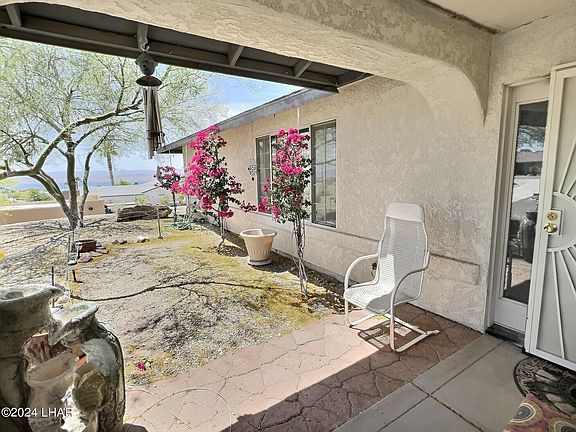 3rd image of 1204 Kibbey Dr