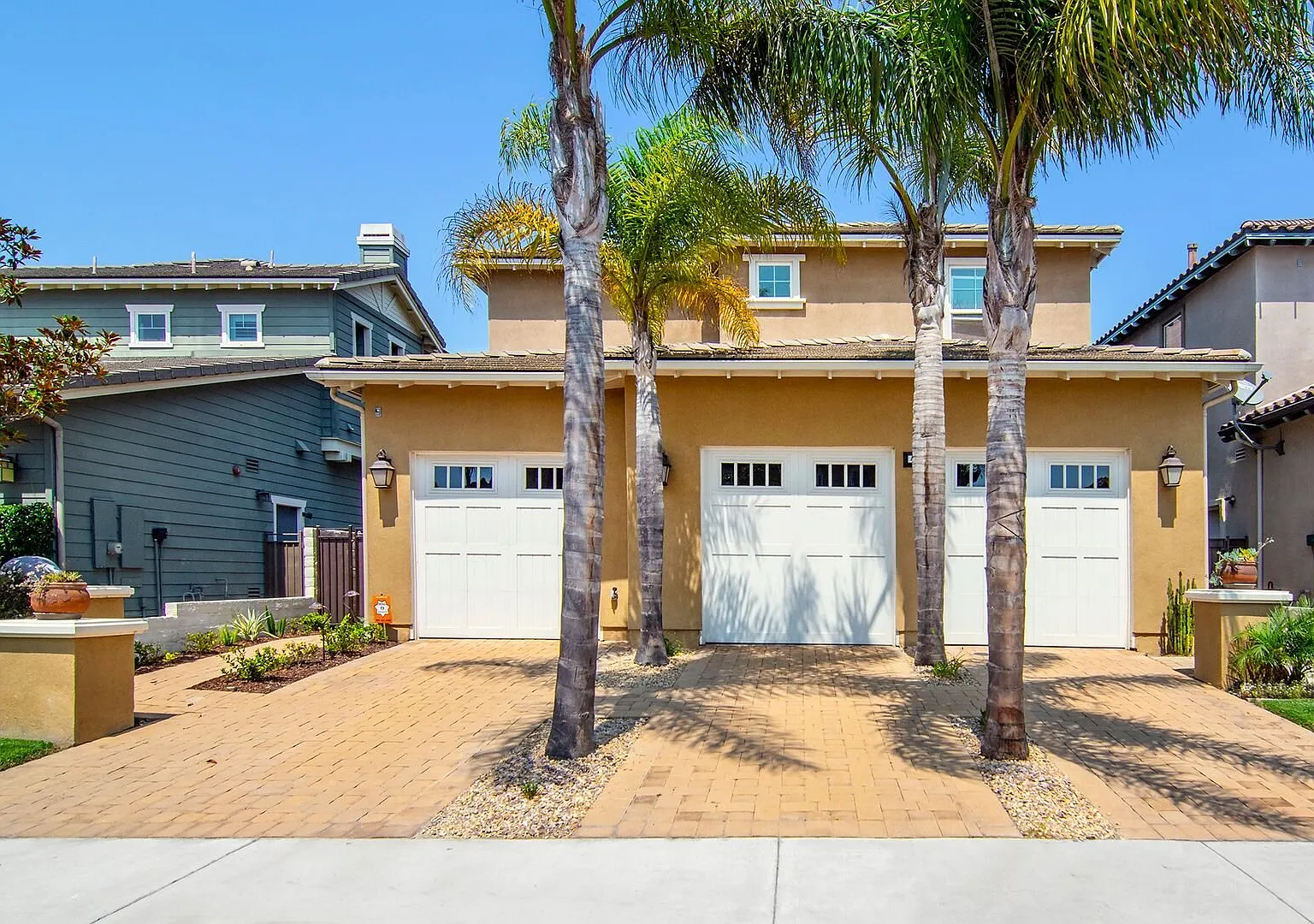 4011 Adriatic | The Pearl of Adriatic at Seabridge| Furnished Monthly Rental — Photo 2