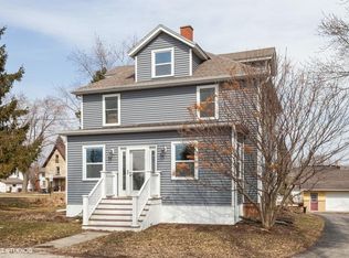 W2448 Elm St, Ashippun, WI 53003