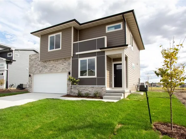 720 SE Drumlin Dr, Waukee, IA 50263