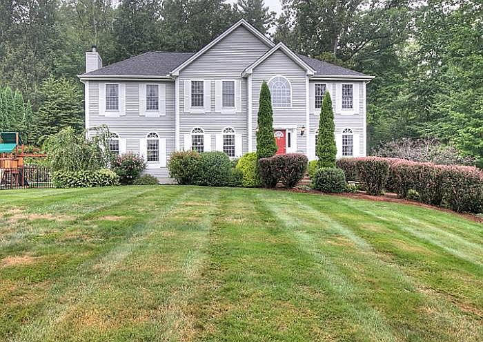 Well-Appointed Colonial