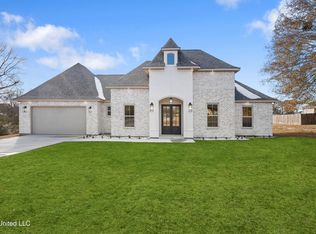 24 Post Oak Dr, Carriere, MS 39426