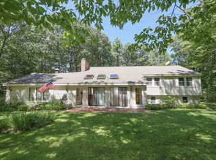 77 Barnard Hill Rd, Dunbarton, NH 03046