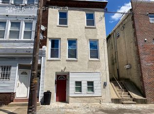 3721 N 17th St FLOOR 3, Philadelphia, PA 19140