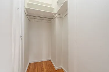 Rented by Akelius Real Estate Management