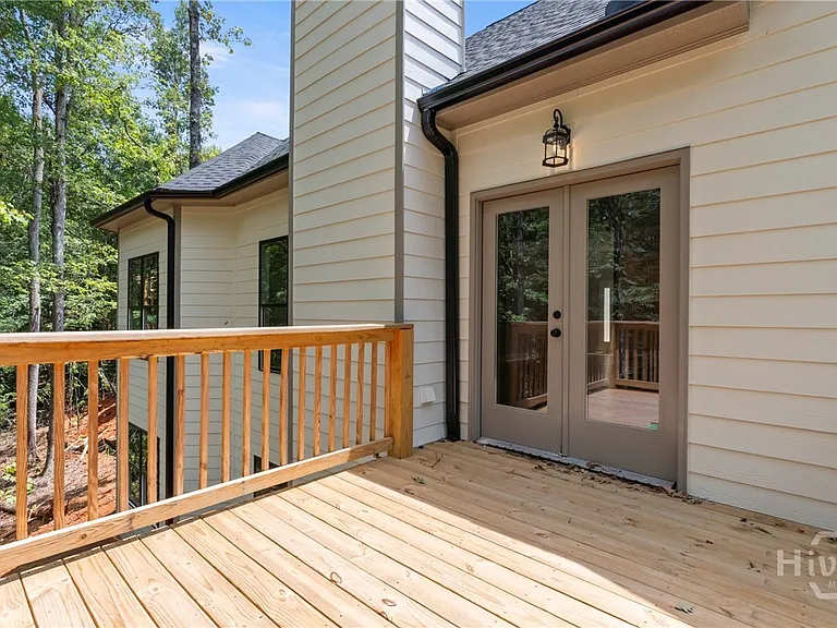 380 Ansley Dr — Photo 26