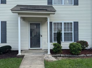 4242 Dudleys Grant Dr APT H, Winterville, NC 28590