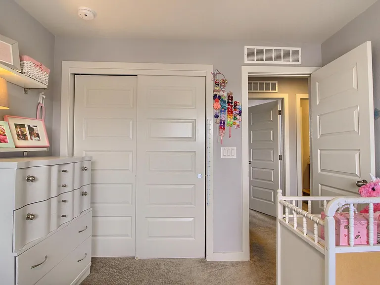 3045 Geneva St — Photo 23