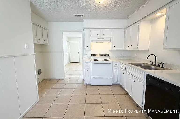 5716 Brownfield Dr #A — Photo 8